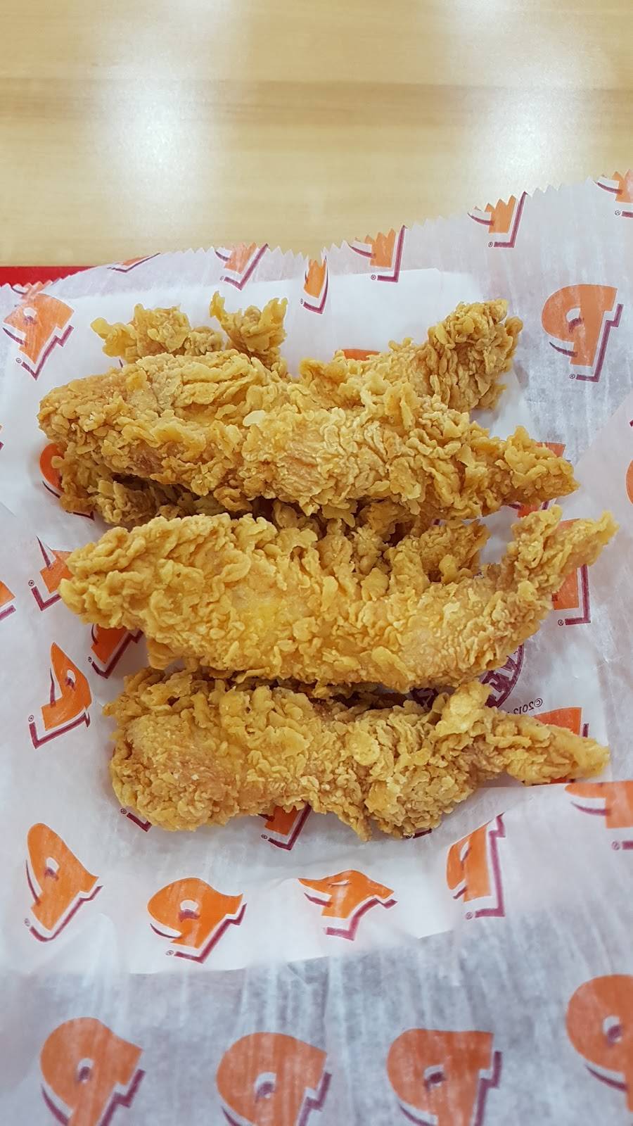 Popeyes Louisiana Kitchen - Bathurst & Wilson | restaurant | 3790 Bathurst St, North York, ON M3H 3M9, Canada | 6473504994 OR +1 647-350-4994