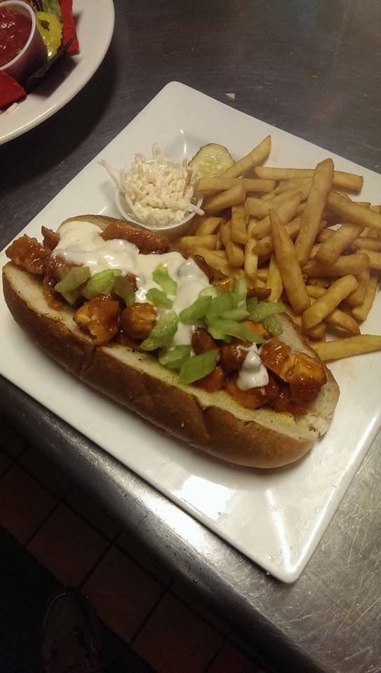 Gravity Restaurant & Bar | restaurant | 40 Gravity Planes Rd, Waymart, PA 18472, USA | 5704886918 OR +1 570-488-6918