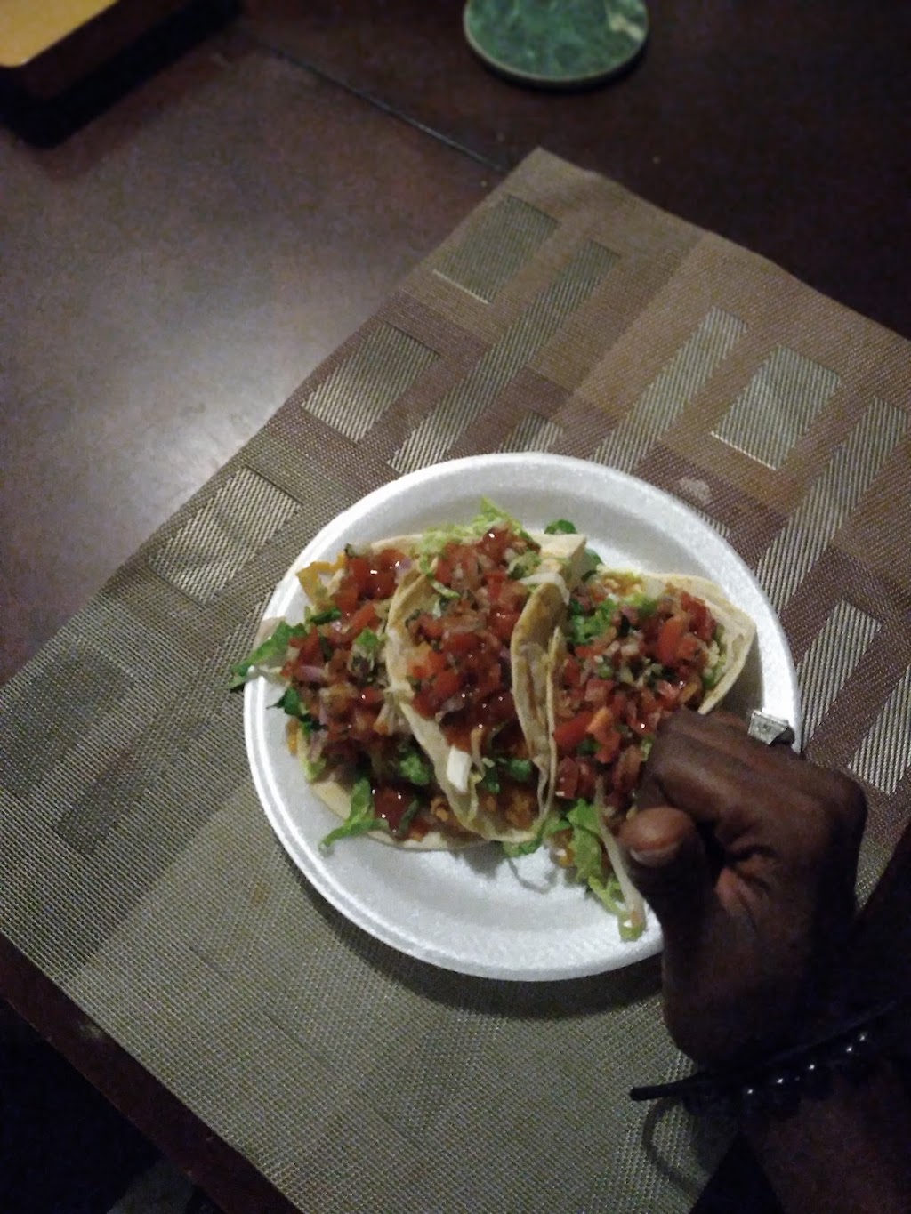 JPs All Around Quik Lunch | restaurant | 1509 Tivoli Ct apt A, Raleigh, NC 27604, USA | 9198679001 OR +1 919-867-9001