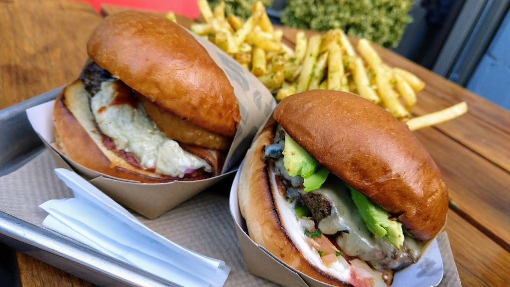 Gotts Roadside | restaurant | One Ferry Building, #6, San Francisco, CA 94111, USA | 4153183423 OR +1 415-318-3423