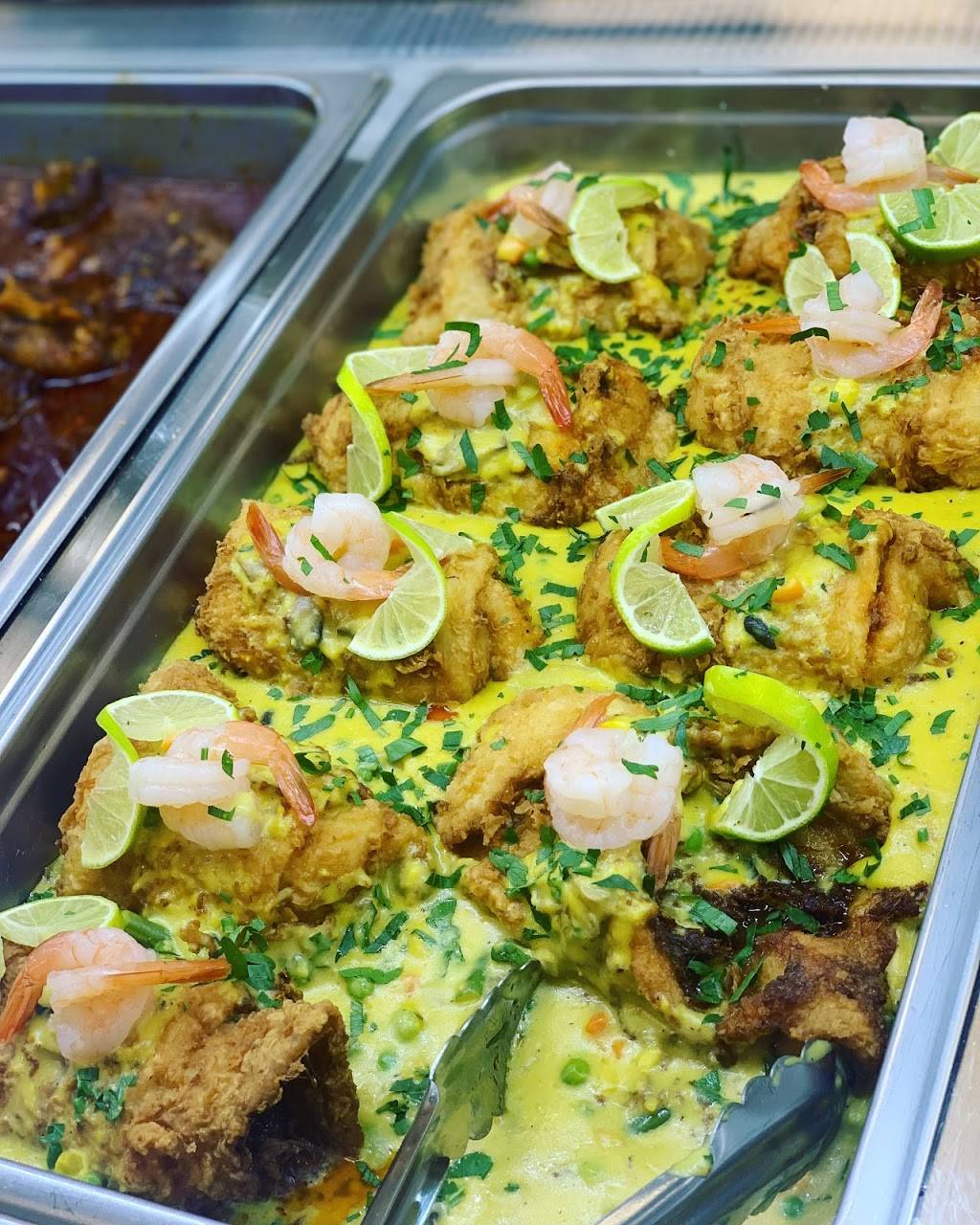 Caribbean Twist | restaurant | 3328 W Columbus Dr, Tampa, FL 33607, USA | 8133509393 OR +1 813-350-9393