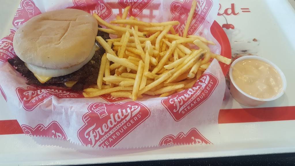 Freddys Frozen Custard & Steakburgers | restaurant | 4520 Marketplace Blvd, Shawnee, OK 74804, USA | 4052751140 OR +1 405-275-1140