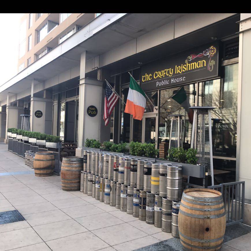 The Crafty Irishman Public House | restaurant | 1800 Main St, Dallas, TX 75201, USA | 9727077589 OR +1 972-707-7589