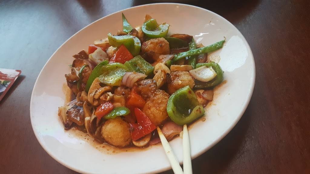 Wokn Fire | restaurant | 590 Village Center Dr, Burr Ridge, IL 60527, USA | 6303235100 OR +1 630-323-5100