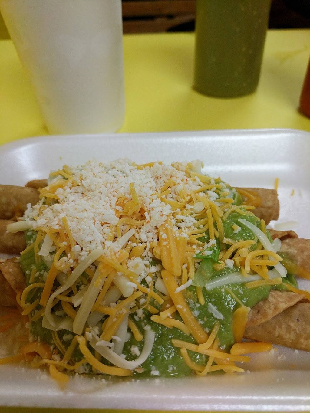 Rolbertos Taco Shop | restaurant | 3462 Adams Ave, San Diego, CA 92116, USA | 6195630438 OR +1 619-563-0438