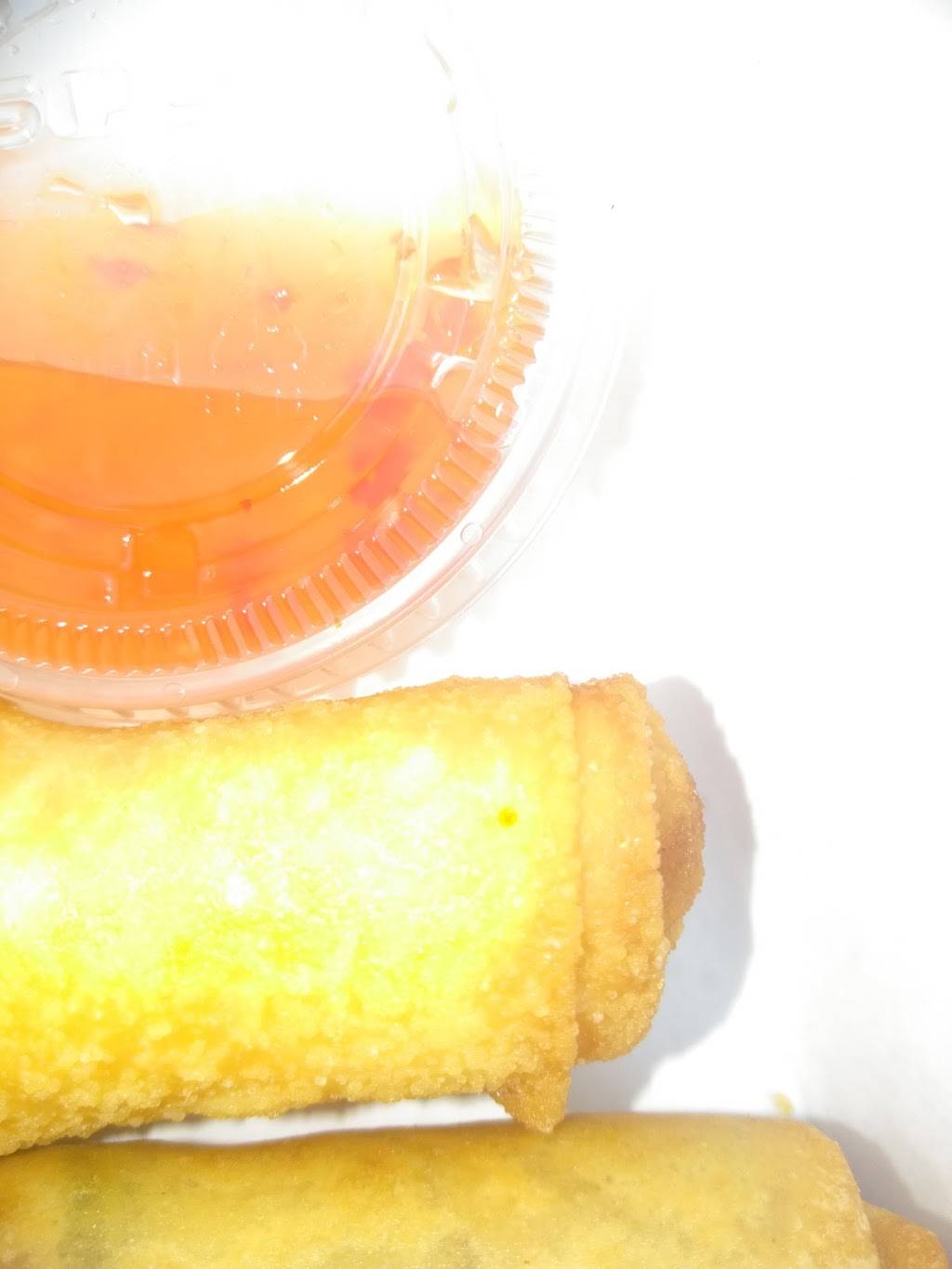 Sumo Egg Rolls | restaurant | 1590 White Bear Ave, St Paul, MN 55106, USA | 6514318192 OR +1 651-431-8192