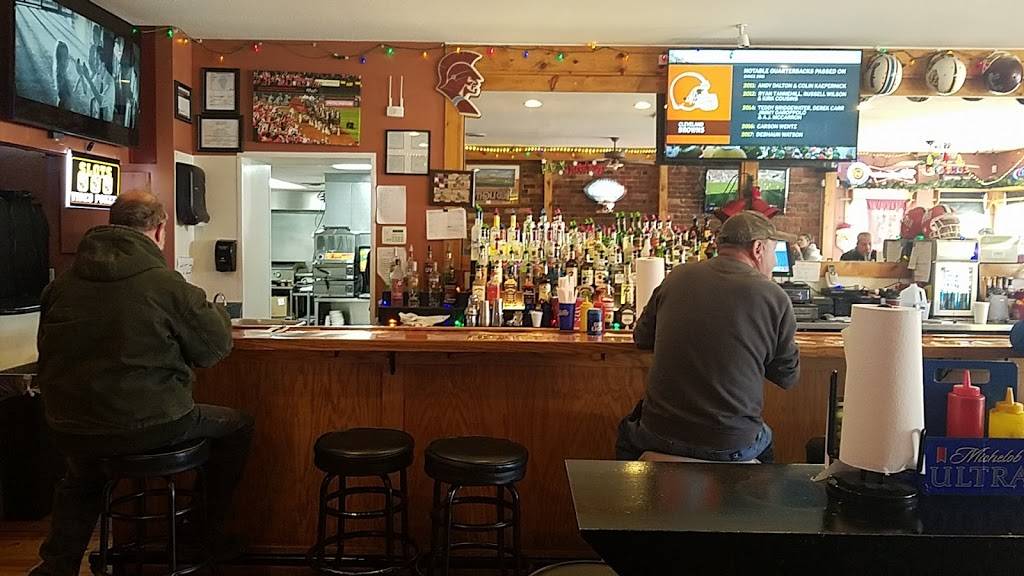 Rochs Place | restaurant | 101 N Main St, St Joseph, IL 61873, USA | 2174692660 OR +1 217-469-2660