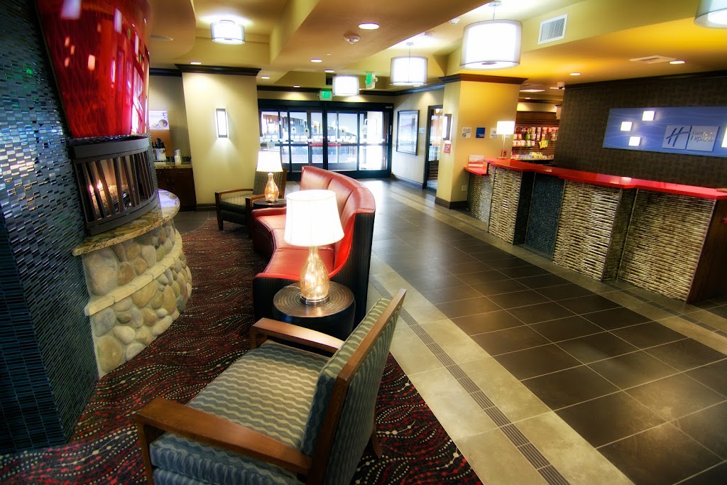 Redwood Hotel and Casino | restaurant | 171 Klamath Blvd, Klamath, CA 95548, USA | 7074821777 OR +1 707-482-1777