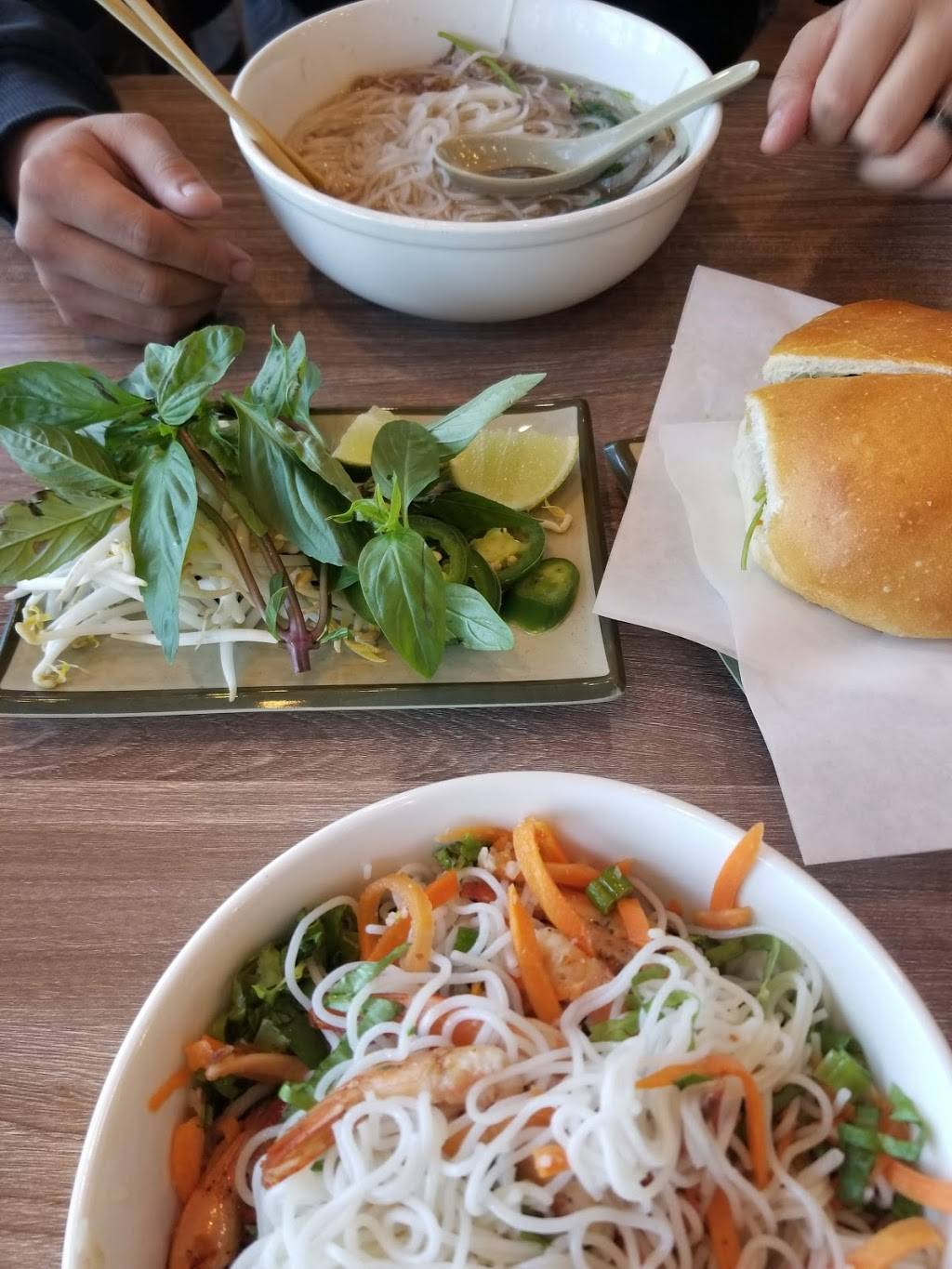 Pho So 1 | restaurant | 19548 Ventura Blvd, Tarzana, CA 91356, USA | 8183451686 OR +1 818-345-1686