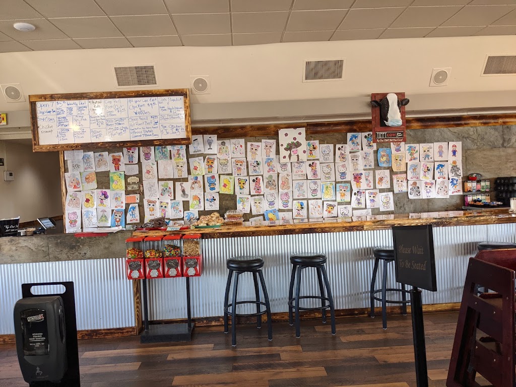 Tippy cow cafe | restaurant | 279 E Airport Rd, Billings, MT 59105, USA | 4065343599 OR +1 406-534-3599