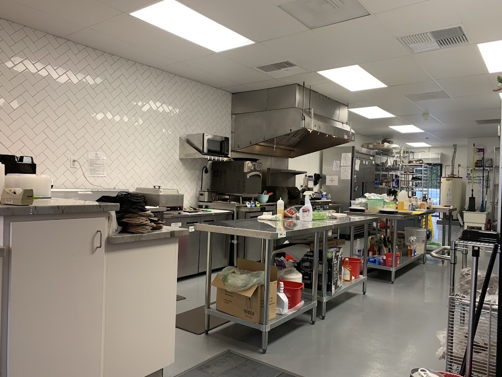 Starfish Filipino Eatery | restaurant | 1830 Sunset Cliffs Blvd Suite E, San Diego, CA 92107, USA | 6192305346 OR +1 619-230-5346