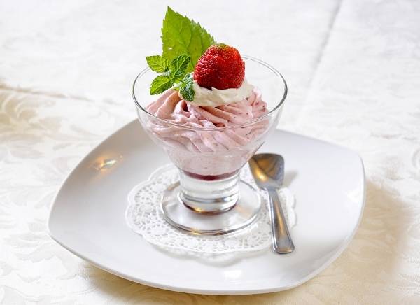 Camarras | restaurant | 2899 Dufferin St, North York, ON M6B 3S7, Canada | 4167893221 OR +1 416-789-3221