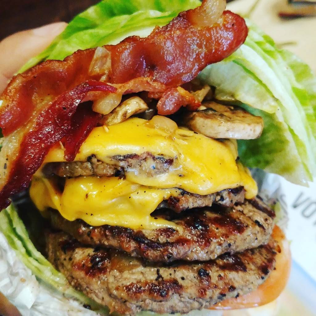 The Habit Burger Grill | meal takeaway | 9243 Winnetka Ave, Chatsworth, CA 91311, USA | 8187730257 OR +1 818-773-0257