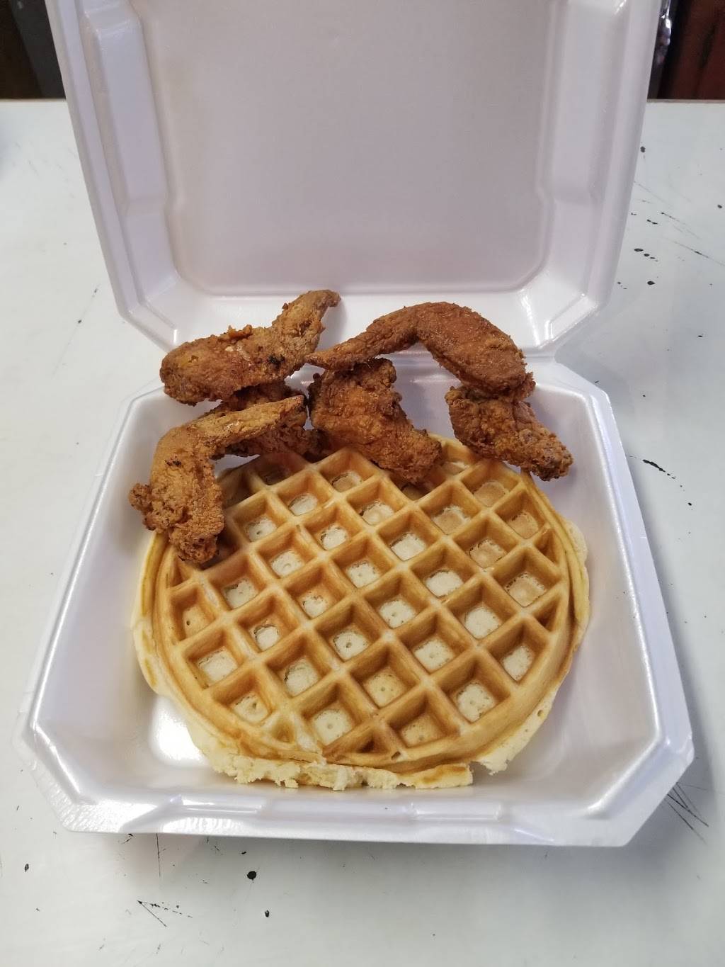 Big Hearts Burger Shack LLC | restaurant | 337 S Beech St, Picayune, MS 39466, USA | 6013477181 OR +1 601-347-7181