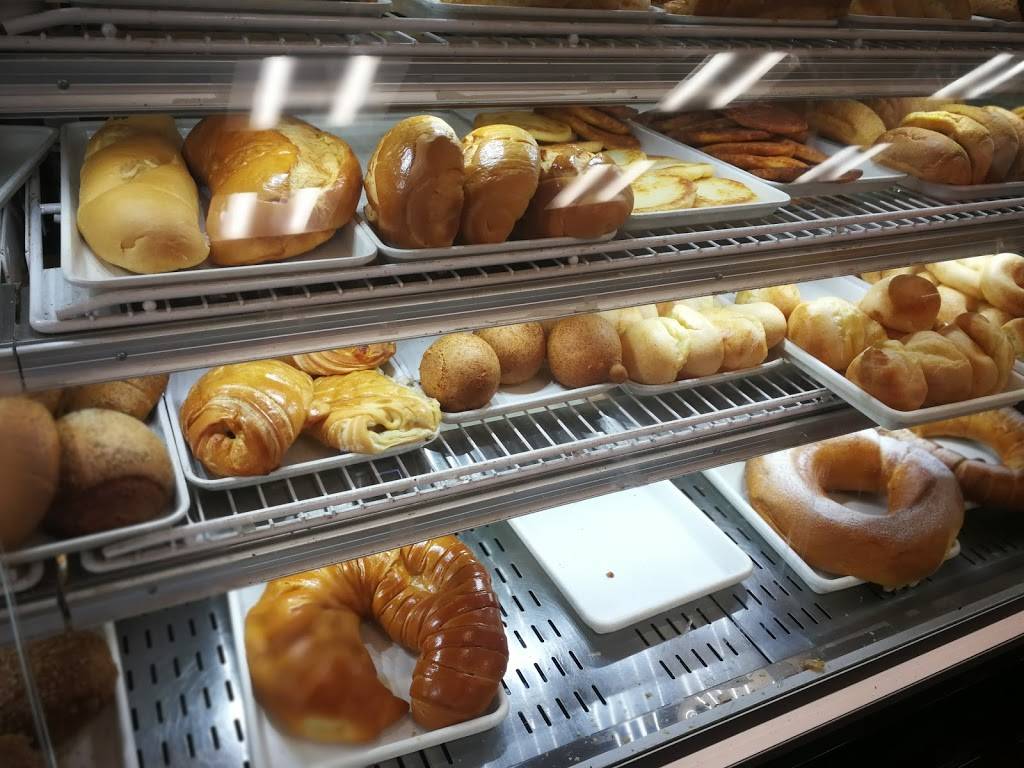 Latin Bakery | bakery | 4141 Main St, Flushing, NY 11355, USA | 7189618900 OR +1 718-961-8900