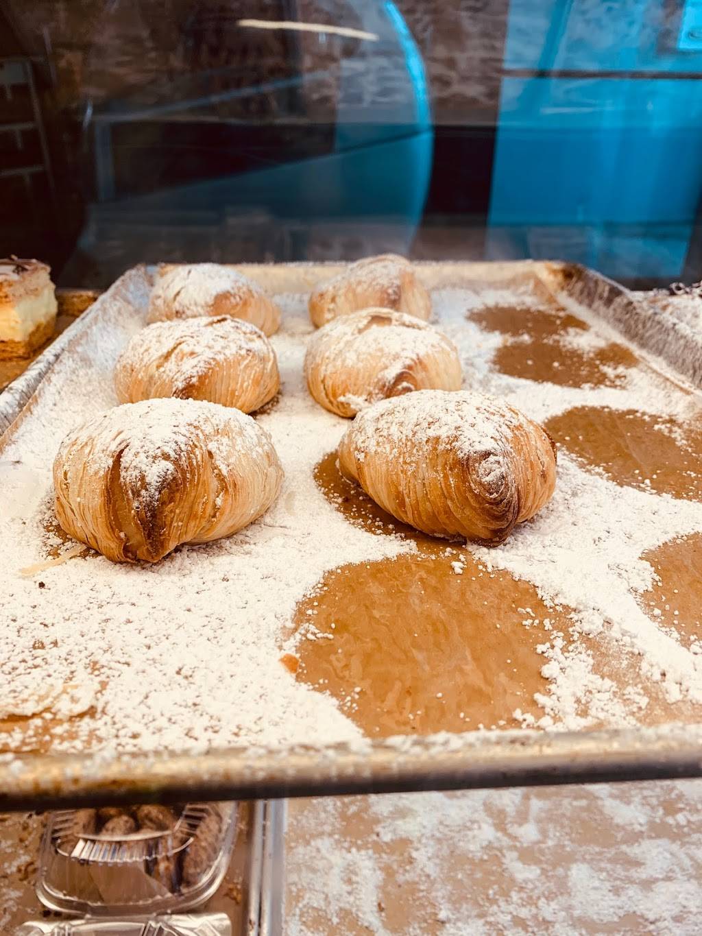 Gallo Italian Supper Club and Bakery | bakery | 3470 S Broadway, Englewood, CO 80113, USA | 3033539917 OR +1 303-353-9917