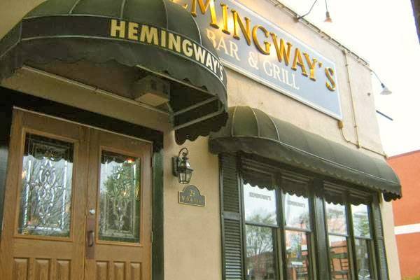 Hemingways Bar & Grill | restaurant | 29 W Park Square, Marietta, GA 30060, USA | 7704275445 OR +1 770-427-5445