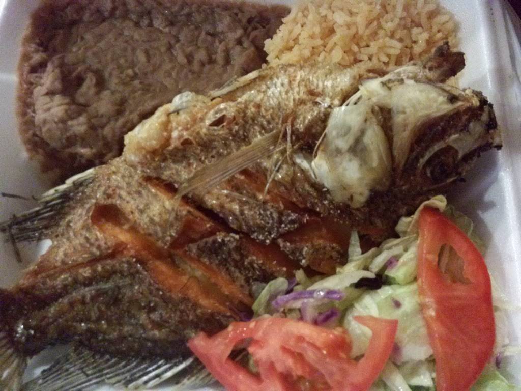 Los 3 Compadres Seafood and Mexican Cuisine | night club | 1235 W Ave I, Lancaster, CA 93534, USA | 6619482725 OR +1 661-948-2725