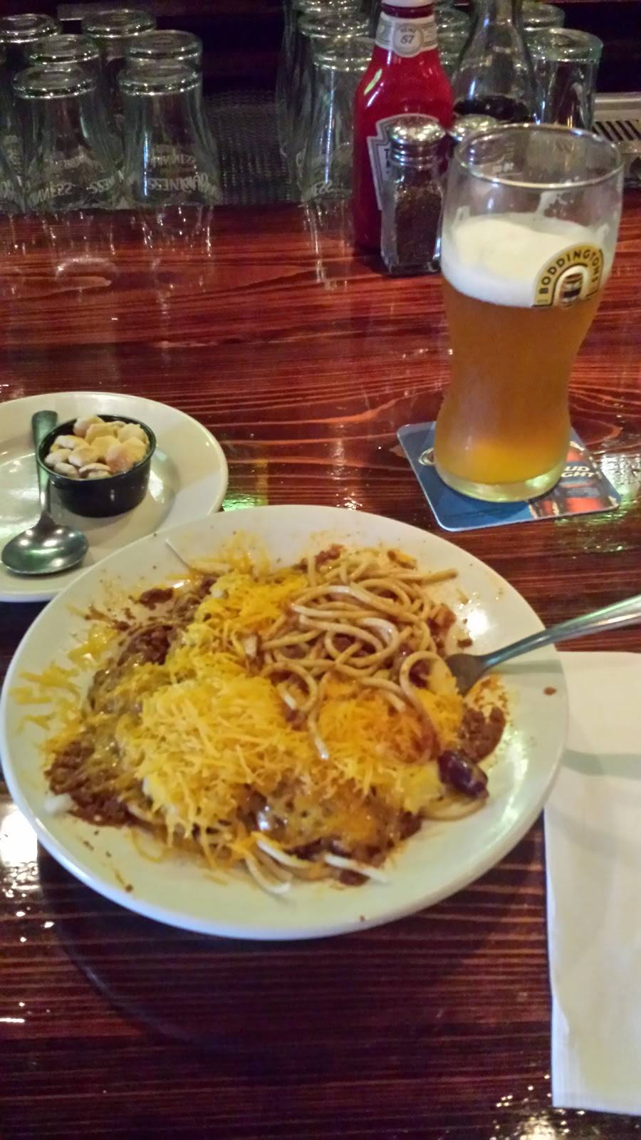 Madra Rua Irish Pub | restaurant | 2066 N Main St, Summerville, SC 29483, USA | 8438219434 OR +1 843-821-9434