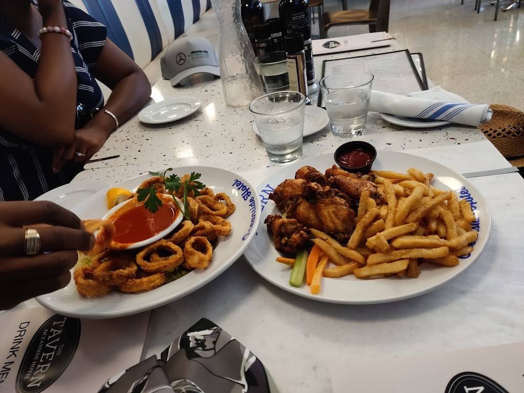 The Tavern | restaurant | 6084 Collins Ave, Miami Beach, FL 33140, USA | 3057638125 OR +1 305-763-8125