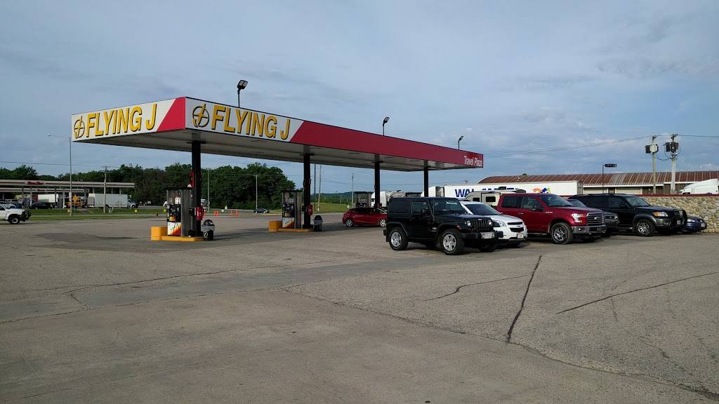 Flying J Travel Center | restaurant | 780 WI-54, Black River Falls, WI 54615, USA | 7152844341 OR +1 715-284-4341