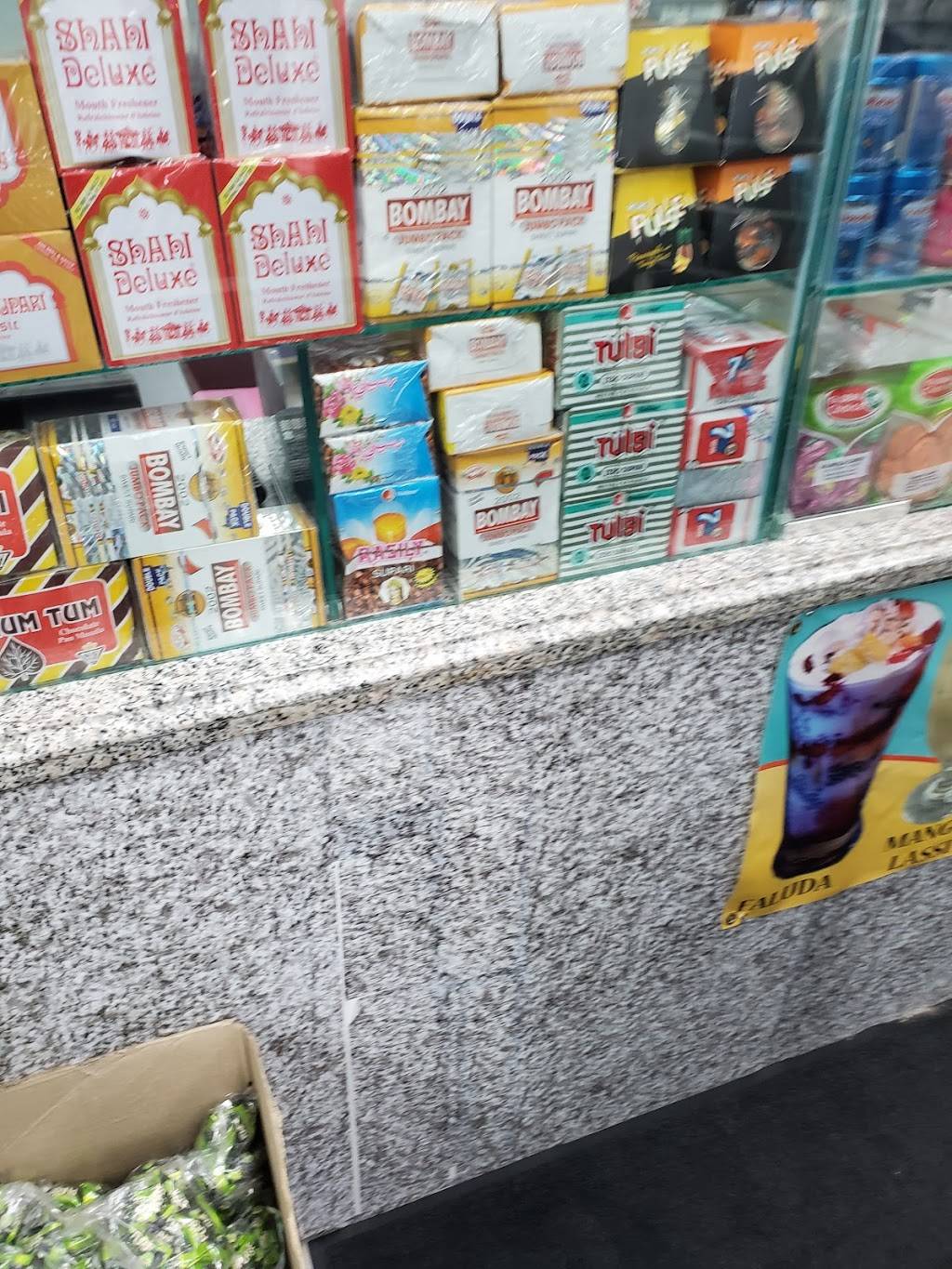 Paan and Faluda House | restaurant | 1 Wexford Rd, Brampton, ON L6Z 2W1, Canada | 9059701100 OR +1 905-970-1100