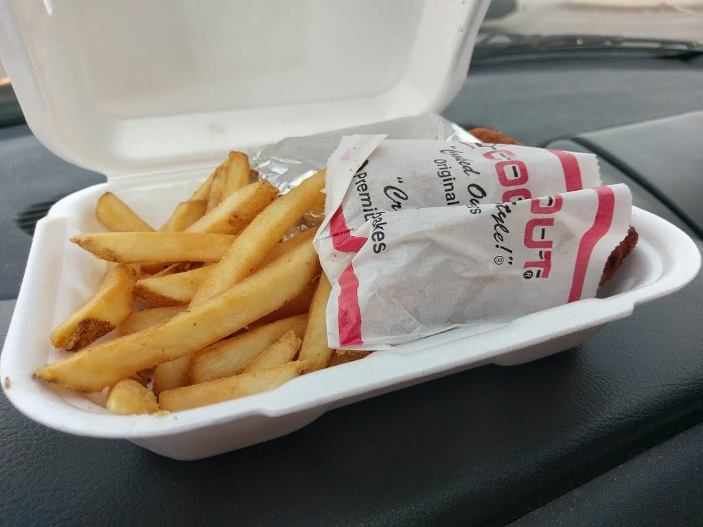 Cook Out | restaurant | 618 Boulevard, Colonial Heights, VA 23834, USA | 8045202960 OR +1 804-520-2960