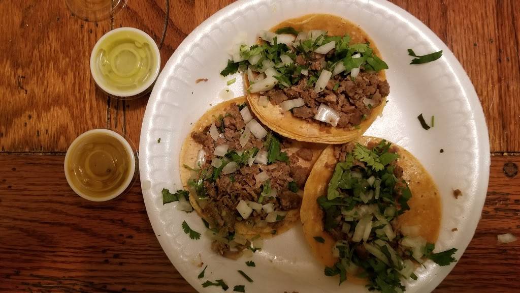 Mini Taquitos | restaurant | 1821 SW Military Dr, San Antonio, TX 78221, USA | 2105484629 OR +1 210-548-4629