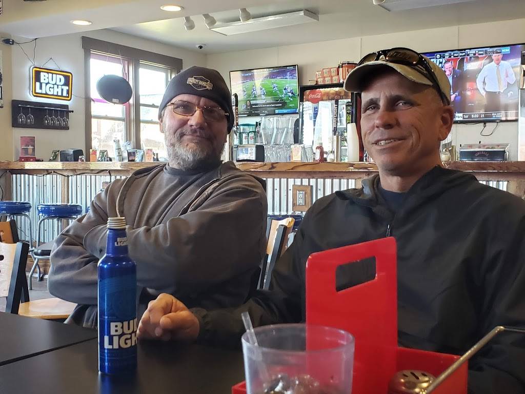 TDS at the PIER | restaurant | 440 Edinburgh Way, Seneca, SC 29678, USA | 8649739546 OR +1 864-973-9546