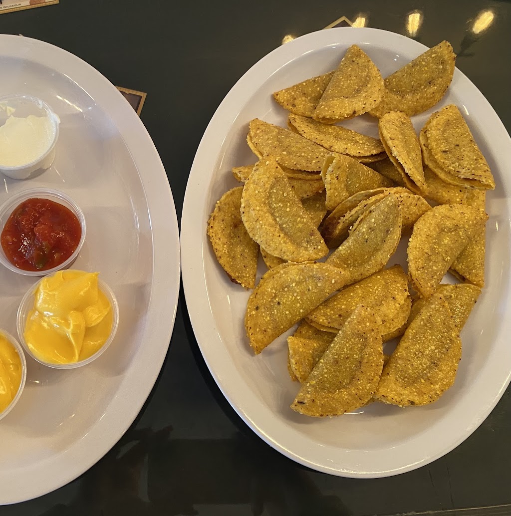 Pzazz on the Point | restaurant | 2820 Indian Point Rd Ste B, Branson, MO 65616, USA | 4172319494 OR +1 417-231-9494