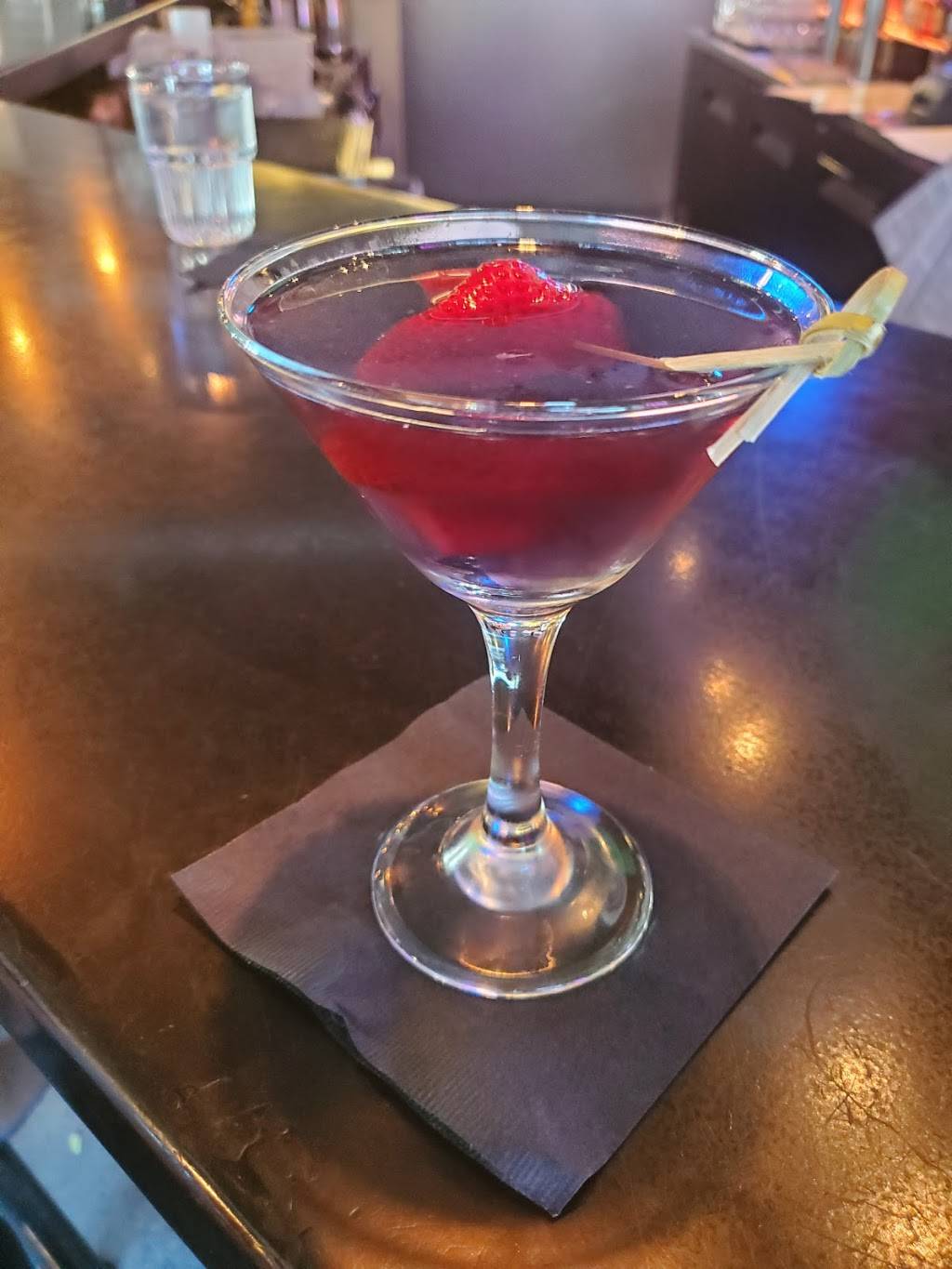 The Hook | restaurant | 18521 76th Ave W #101, Edmonds, WA 98026, USA | 4256730551 OR +1 425-673-0551