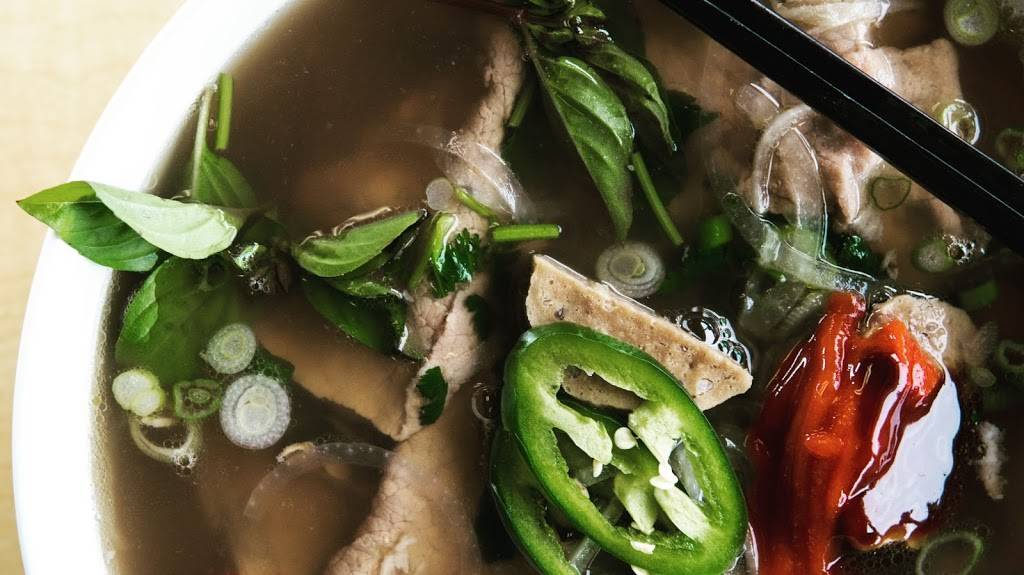 Pho Viet and Seafood | restaurant | 7146 E Independence Blvd Ste F, Charlotte, NC 28227, USA | 9802070411 OR +1 980-207-0411