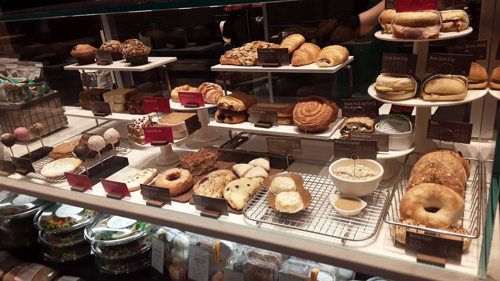 Starbucks | cafe | 23-88 Bell Blvd, Bayside, NY 11360, USA | 7183520590 OR +1 718-352-0590