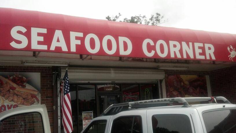 Seafood Corner Exxon | restaurant | 13654 Airline Hwy, Gonzales, LA 70737, USA | 2256446706 OR +1 225-644-6706
