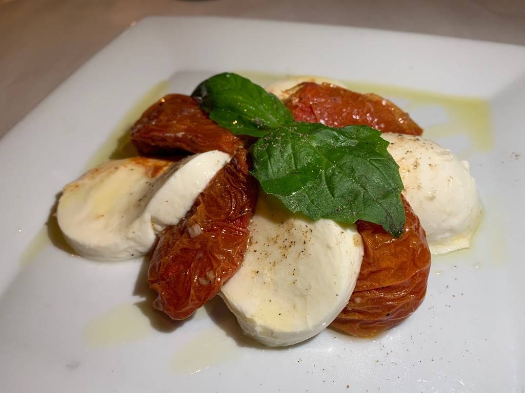 Divino Italian Restaurant | restaurant | 1830 W Alabama St, Houston, TX 77098, USA | 7138071123 OR +1 713-807-1123