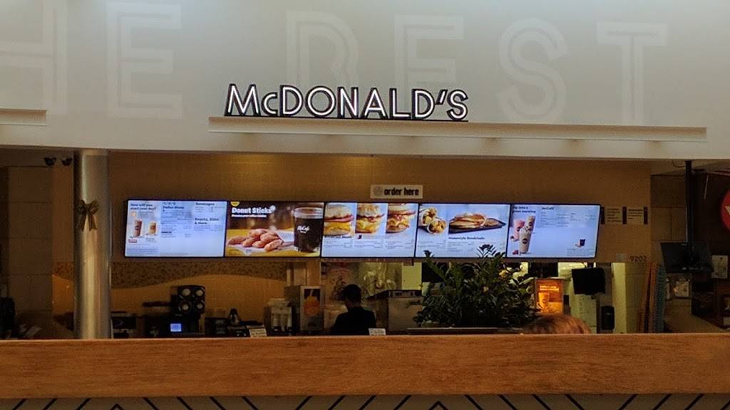McDonalds | cafe | 202 Eastridge Mall Relo, San Jose, CA 95122, USA | 4085286700 OR +1 408-528-6700