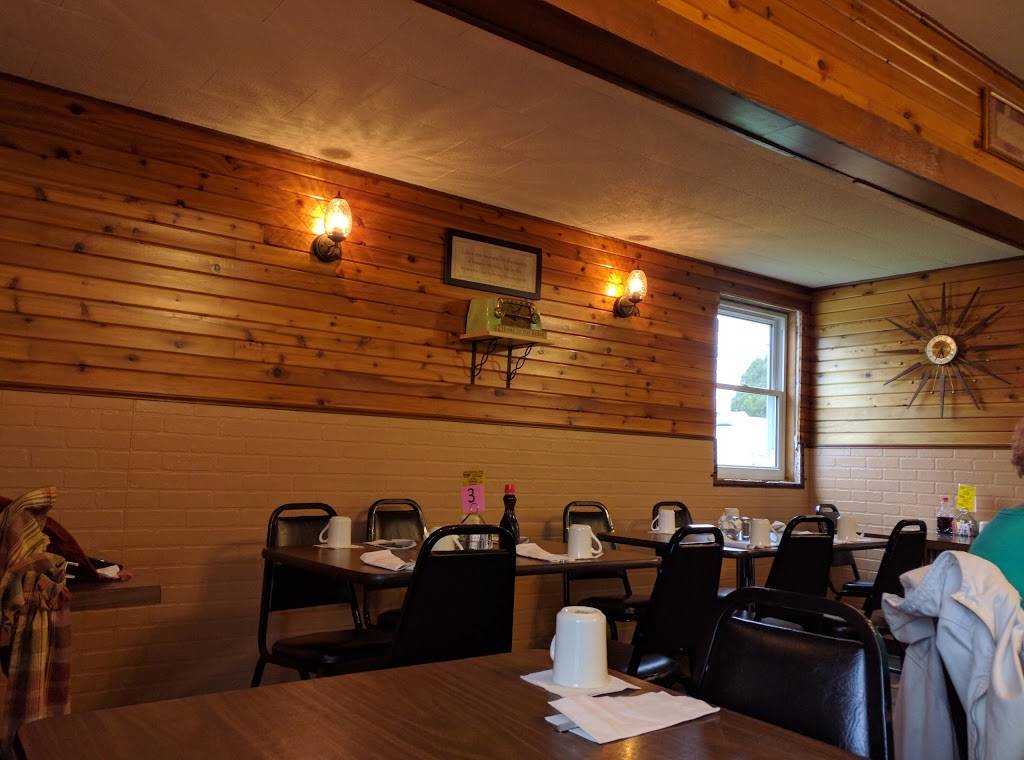 Katinas Kitchen | restaurant | 205 W Main St, Dickeyville, WI 53808, USA | 6085689965 OR +1 608-568-9965