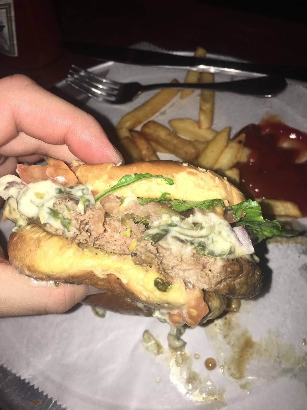 Desperados Burgers & Bar | restaurant | 1342 U St NW, Washington, DC 20009, USA | 2022990443 OR +1 202-299-0443