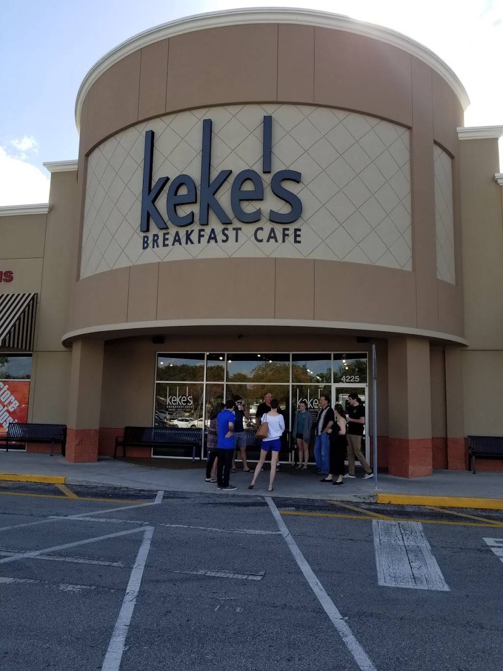 Kekes Breakfast Cafe | restaurant | 4225 W Lake Mary Blvd, Lake Mary, FL 32746, USA | 4078784168 OR +1 407-878-4168