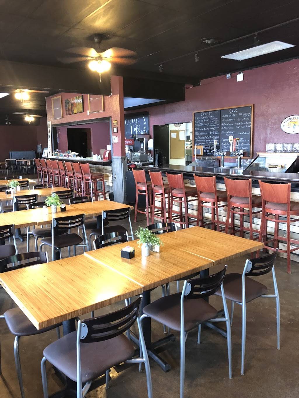 Brickyard Bar & BBQ | restaurant | 4928 Homberg Dr Suite A6-8, Knoxville, TN 37919, USA | 8652404967 OR +1 865-240-4967