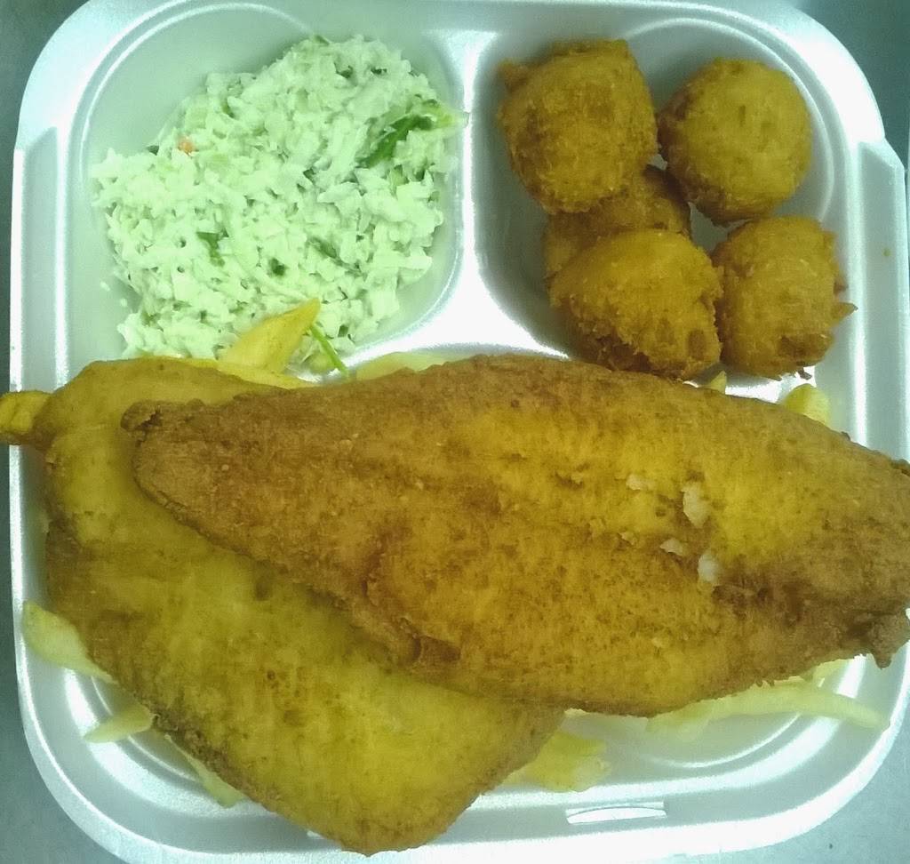 Ocean Fish Market & Fish Fry | restaurant | 130 N Main St, Spring Lake, NC 28390, USA | 9104974275 OR +1 910-497-4275
