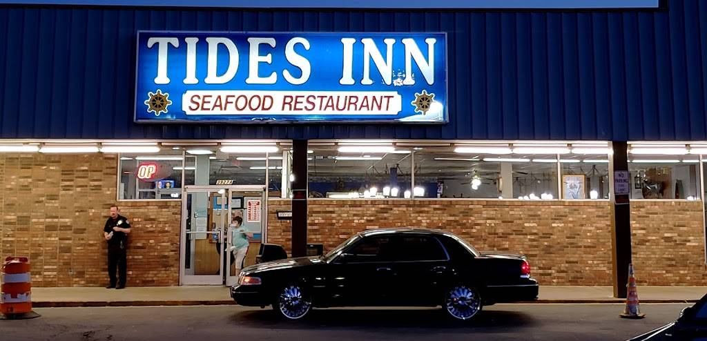 Tides Inn Steak & Seafood | restaurant | 3927 W Gate City Blvd # A, Greensboro, NC 27407, USA | 3368525845 OR +1 336-852-5845