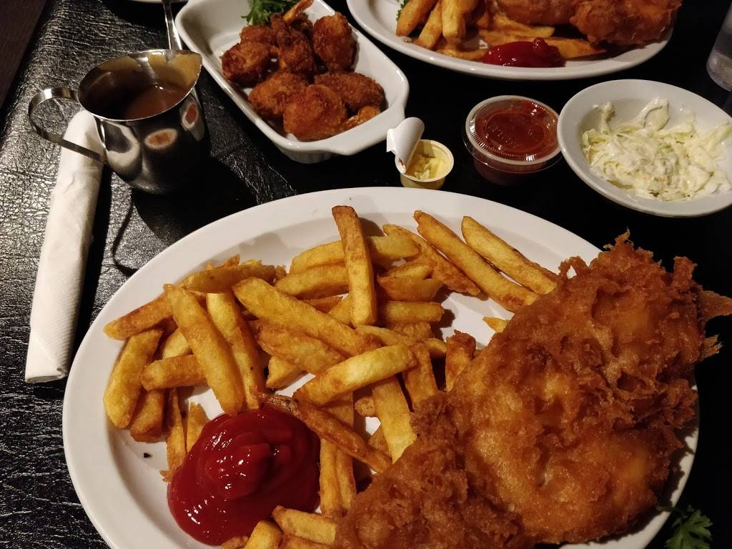 Connaught Fish & Chips | restaurant | 976 Main St E, Hamilton, ON L8M 1M8, Canada | 9055444143 OR +1 905-544-4143
