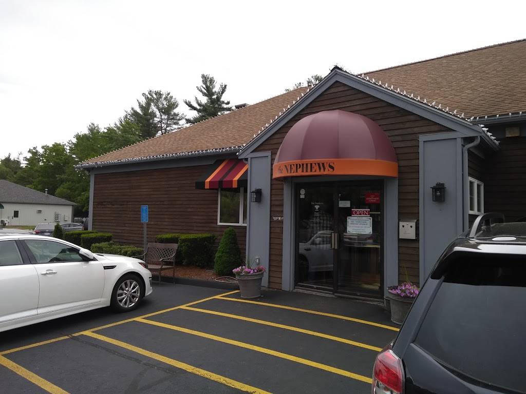 The Nephews | restaurant | 2 Crossroad Dr, East Freetown, MA 02717, USA | 5087634405 OR +1 508-763-4405