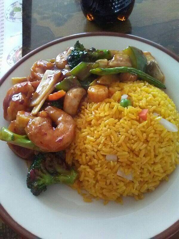 China House | restaurant | 418 S High St, Cortland, OH 44410, USA | 3306372788 OR +1 330-637-2788