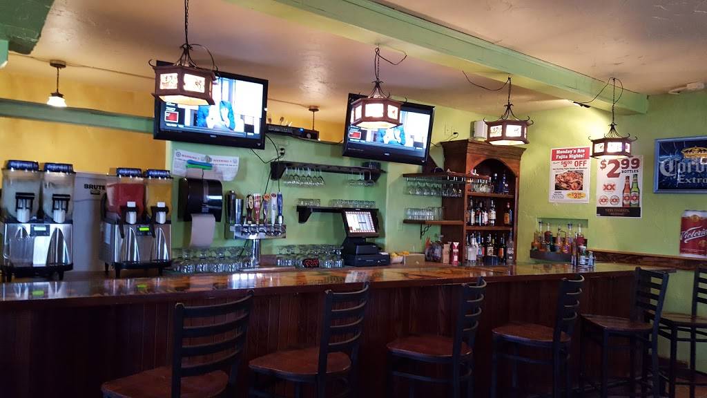 Compadres Mexican Restaurant | restaurant | 1410 Hubbard Rd, Madison, OH 44057, USA | 4409834755 OR +1 440-983-4755