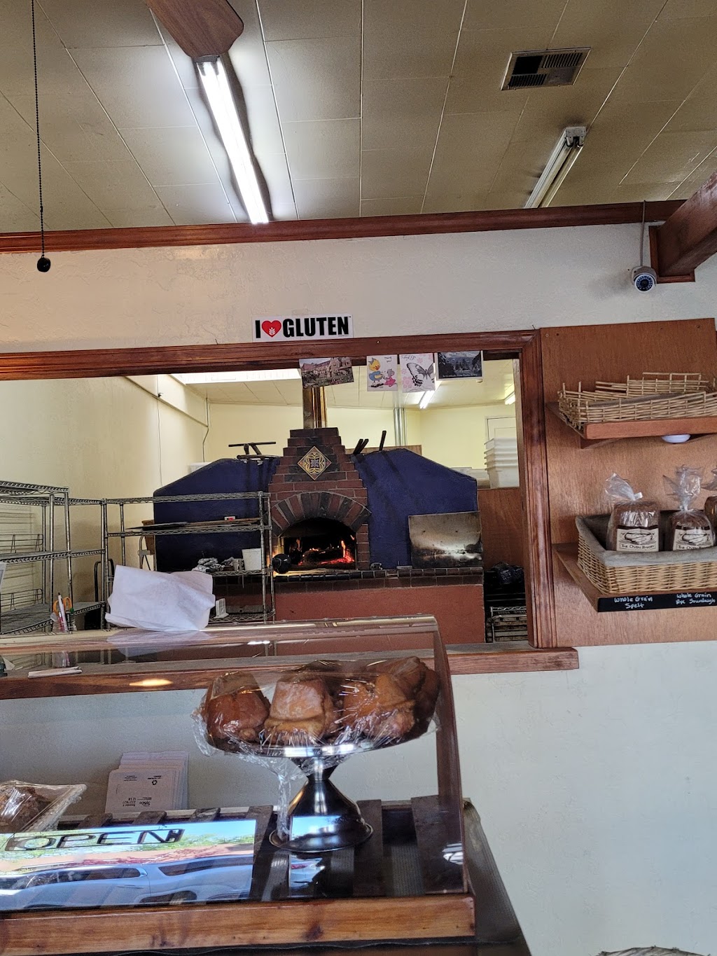 The Oven Bakery | bakery | 214 N Mt Shasta Blvd, Mt Shasta, CA 96067, USA | 5309260960 OR +1 530-926-0960
