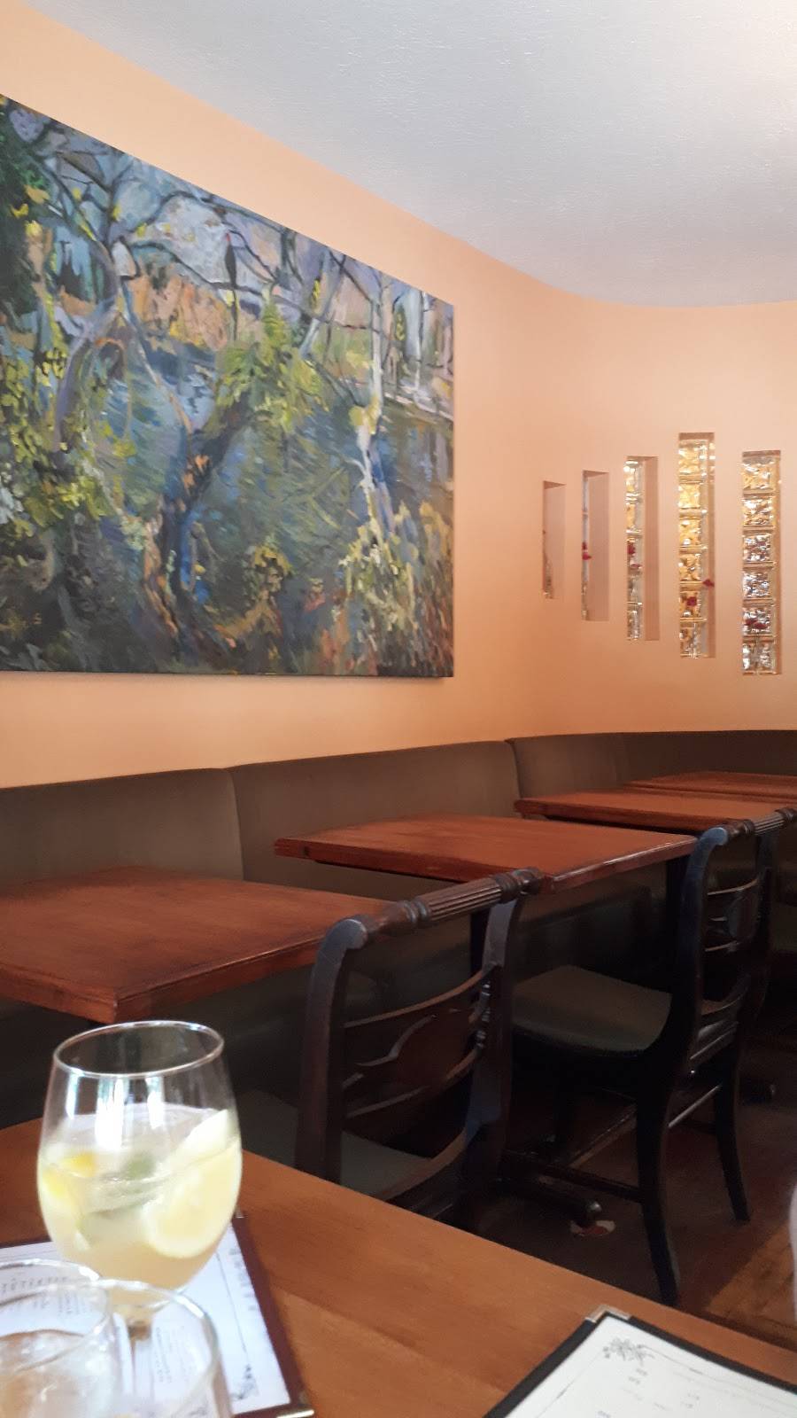 222 Lyon Tapas Bar | restaurant | 222 Lyon St N, Ottawa, ON K1R 5V9, Canada | 6132380222 OR +1 613-238-0222