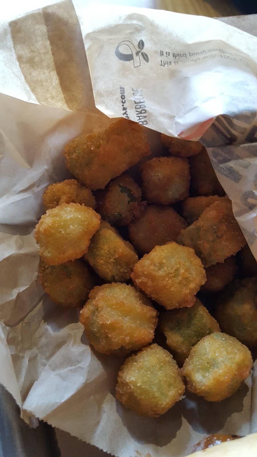 Dickeys Barbecue Pit | restaurant | 1459 Martin Luther King Jr Way, Merced, CA 95340, USA | 2092305089 OR +1 209-230-5089