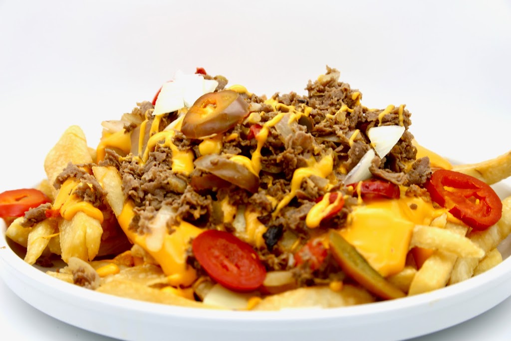 Phillys best Cheesesteaks | restaurant | 1302 E Waters Ave, Tampa, FL 33604, USA | 3057713293 OR +1 305-771-3293